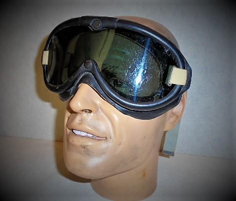 Polaroid goggle kit 1065 Goggles. & box